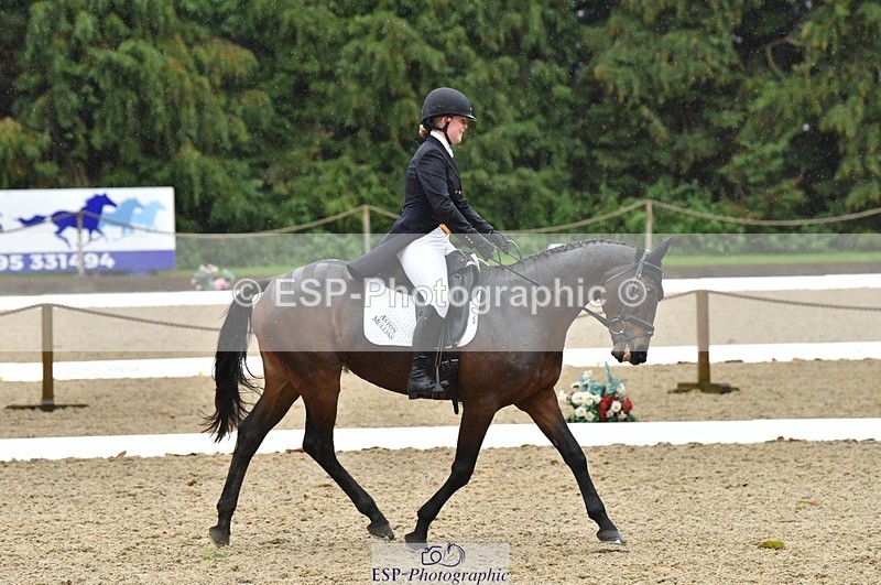 231018-152232-00760 - 009-FUTURE.GRAVITIE-Gini.Hope-DR