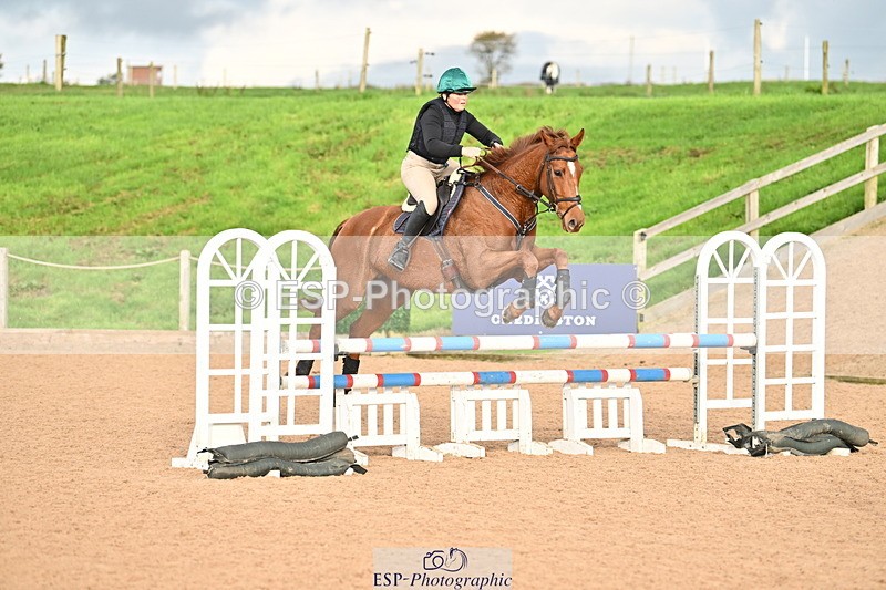 241110A-135329-01128 - 90cm Start to 14.00