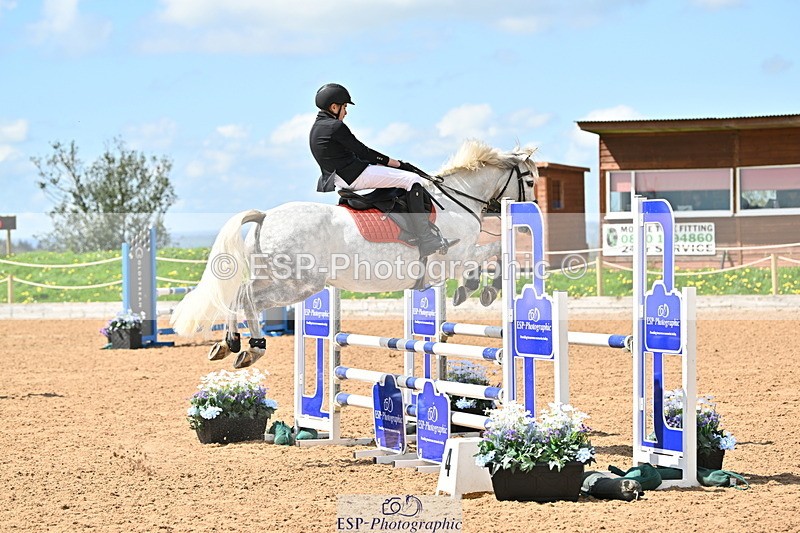 240504A-115838-01366 - Cls 3 Pony Discovery & 90cm Open