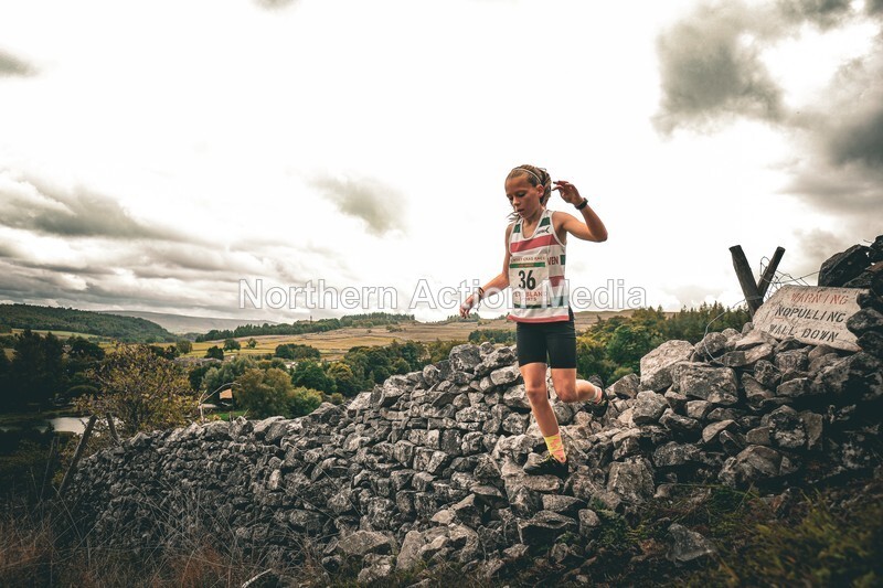 DSCF6600 - Kilnsey Crag race
