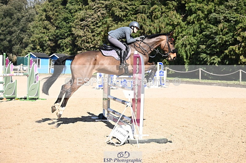 260321A-131547-00736 - 5 Newcomers 1m 10