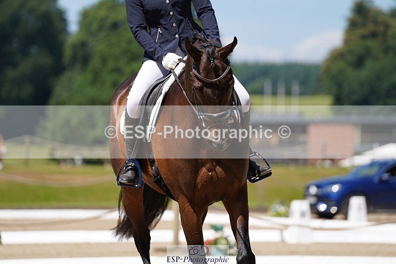 240719-120652-01447 - 275-Louise_Hendy-Best_Trition