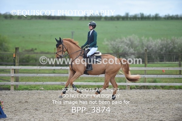 BPP_3874 - CLASS 4 Senior Newcomers/ 1.10m Open