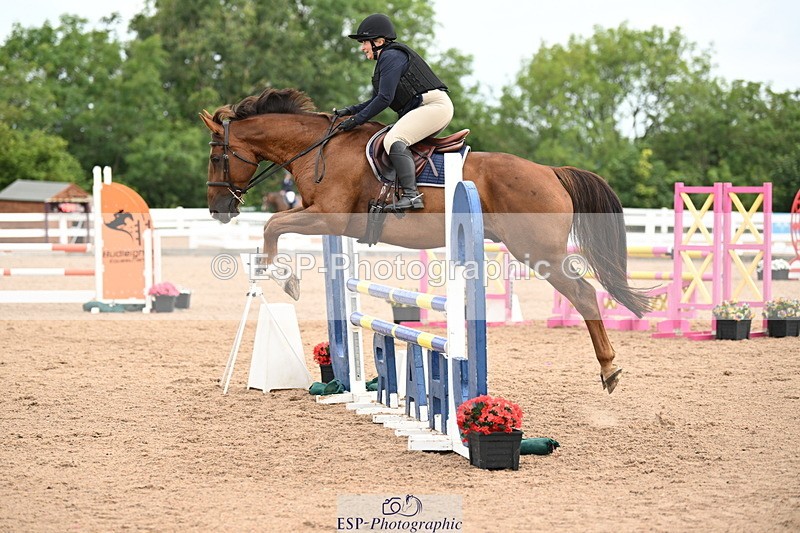 240802A-083954-03207 - Cls 21 A&B Brit Nov & 90cm Open