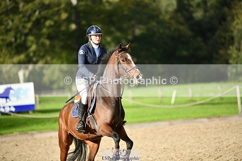 251004A-165040-02238 - Classes 10 & 11 80cm