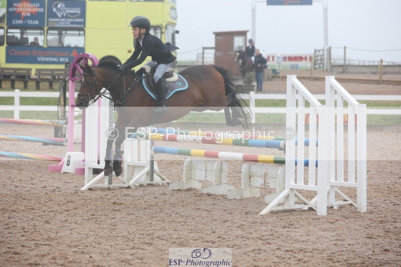 240630A-085312-11337 - Cls 30 British Novice and 80cm Open