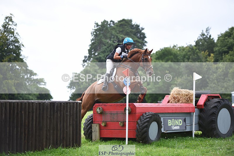 240804-125315-14090 - 451-Naomi_Watkins-DUNARD_RED_KNIGHT