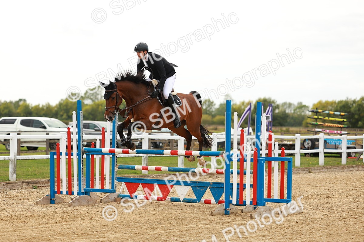 SBM_001674 - Class 4 - Senior Newcomers - 1.10m