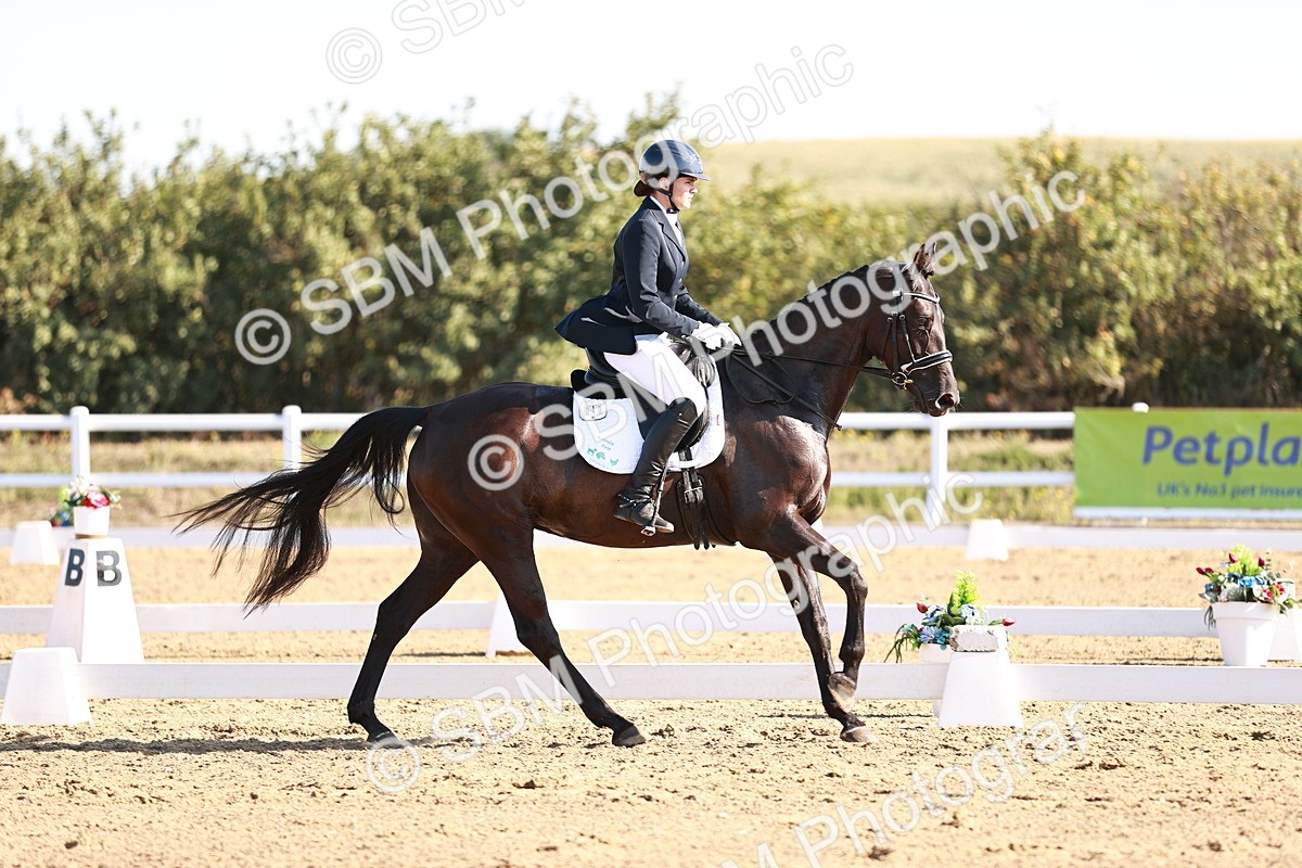 SBM_004289 - Class 12 - Novice 5 - 9.07-10.10