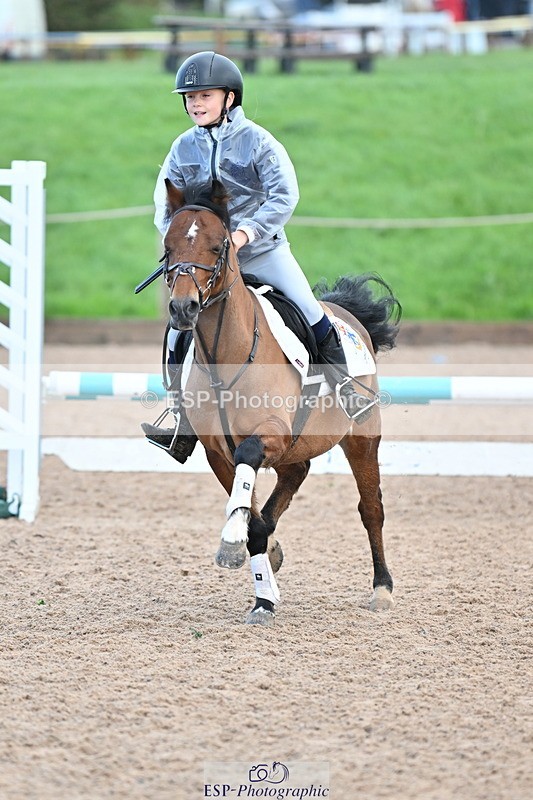 231029A-103359-02786 - 70cm Club and Schools