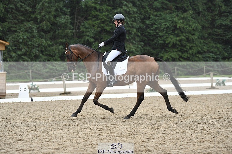 240720-125056-04974 - 127-Danielle_Thackray-Romanno_Maydream