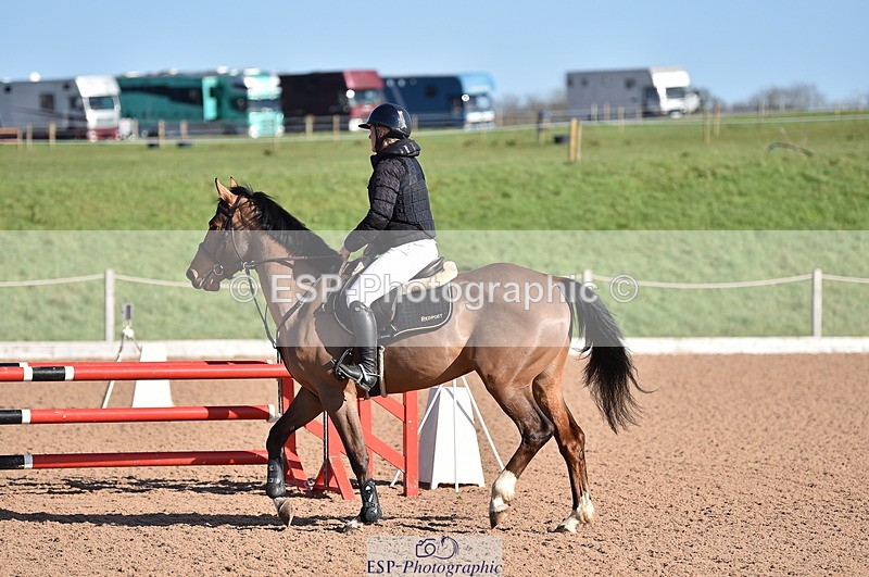 240306A-104132-00819 - Cls 1 British Novice and 90cm Open