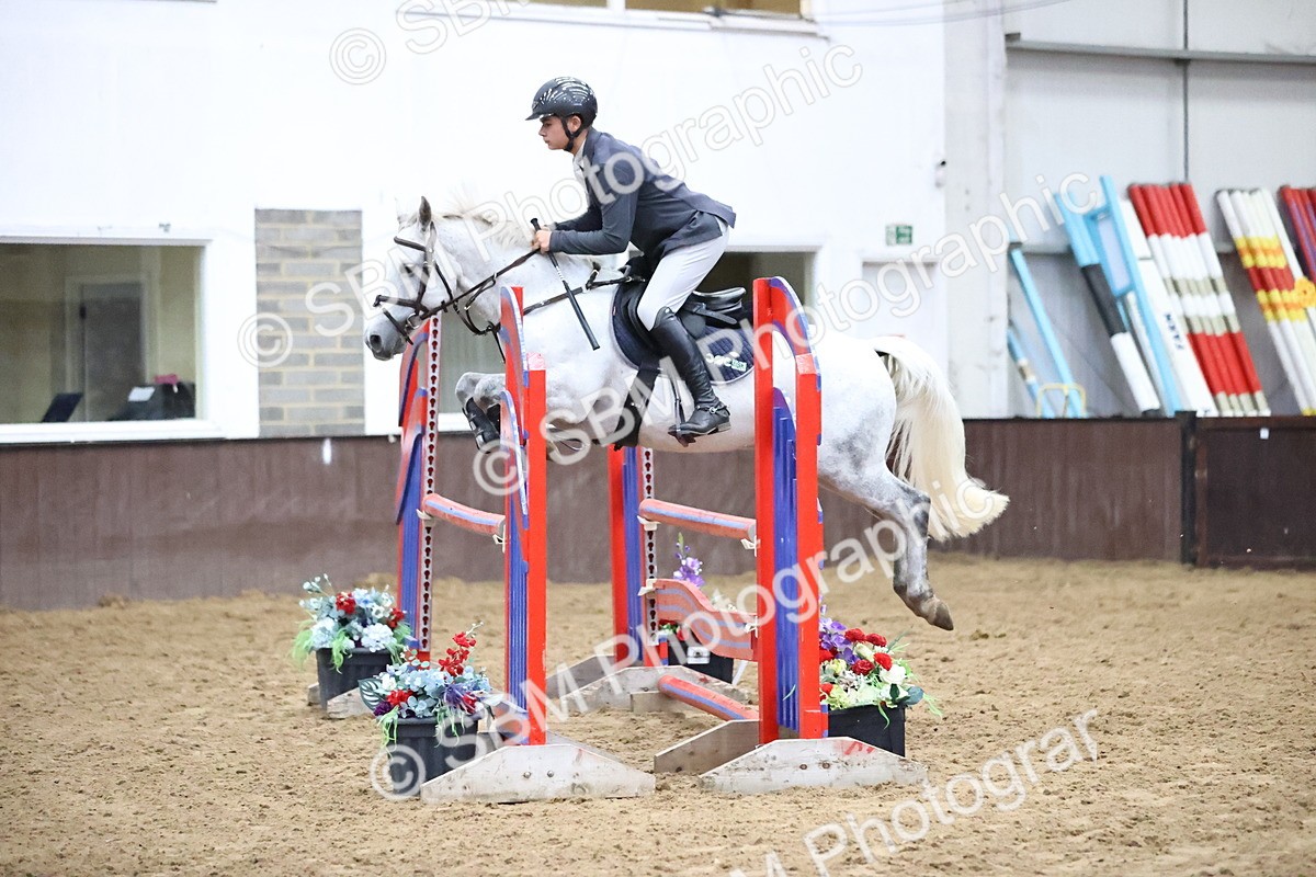 SBM_001260 - Class 5 - Blue Chip Pony Newcomers 1.00m Open