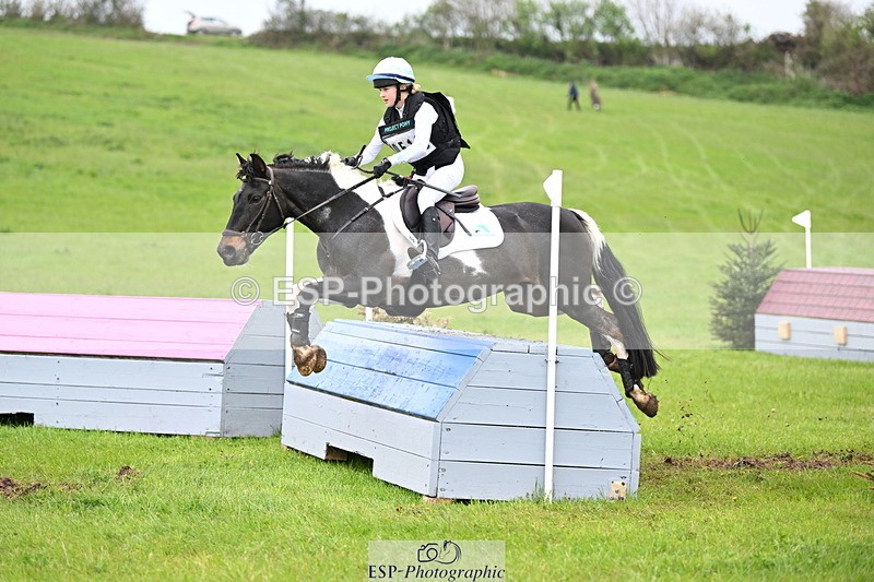 250419-123409-10413 - 518-Isadora.Lawrence-LOOKOUT.LOLLYPOP