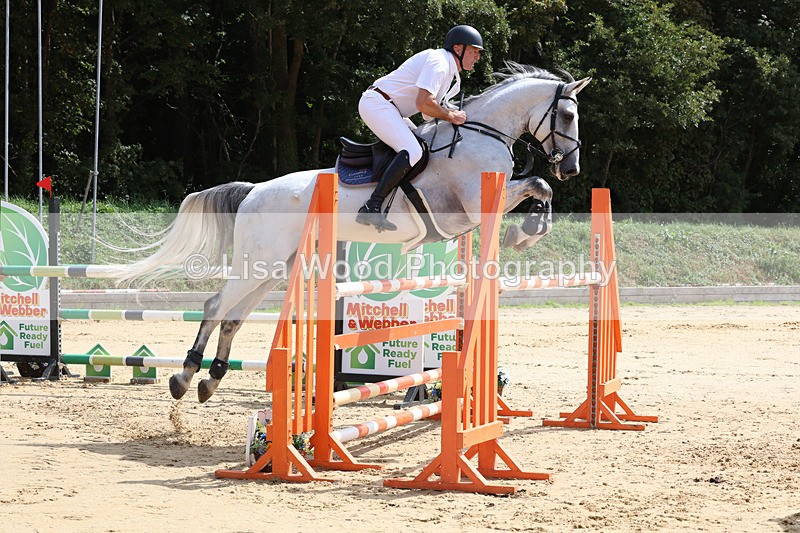 3E7A1853 - Class 9: Senior Foxhunter/1.20 open