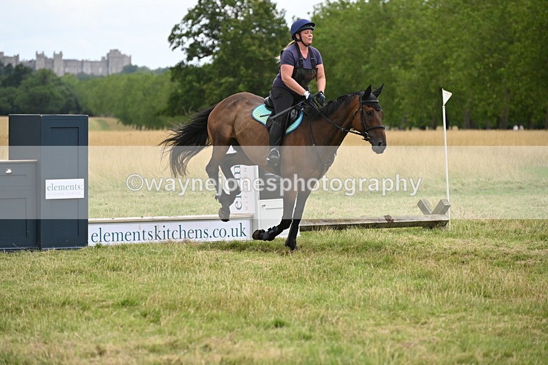WJ6_4679 - Time at Jump 13:04 to 13:34
