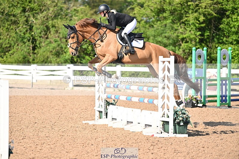 240509A-092902-00136 - Cls 1 British Novice and 90cm Open