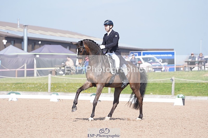 250404-121146-05603 - 032-Darren.Hicks-Sir.Robinson