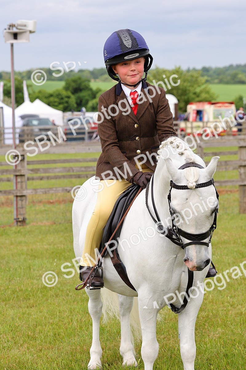 SBM_09641 - Class 44-45 - LIHS BSPS Open Nursery and Cradle Stakes
