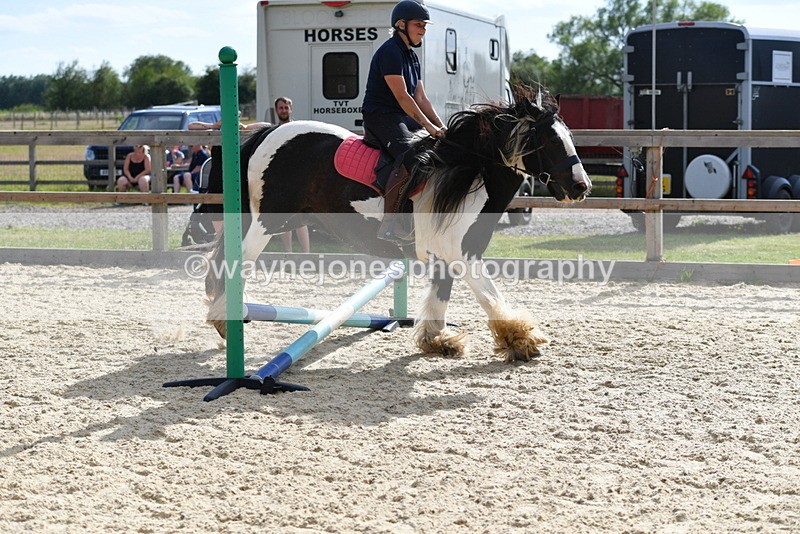 WJ5_5773 - Poles off the floor