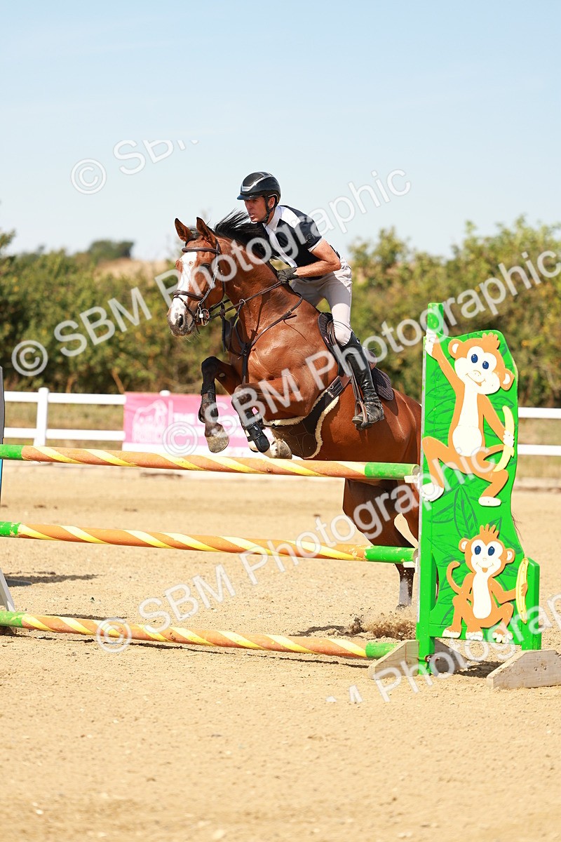 SBM_003930 - Class 15 - Senior 1.15m Open