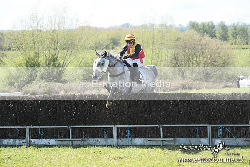 PtP 210425  1054 - Paxford Races Easter Monday 21/04/25