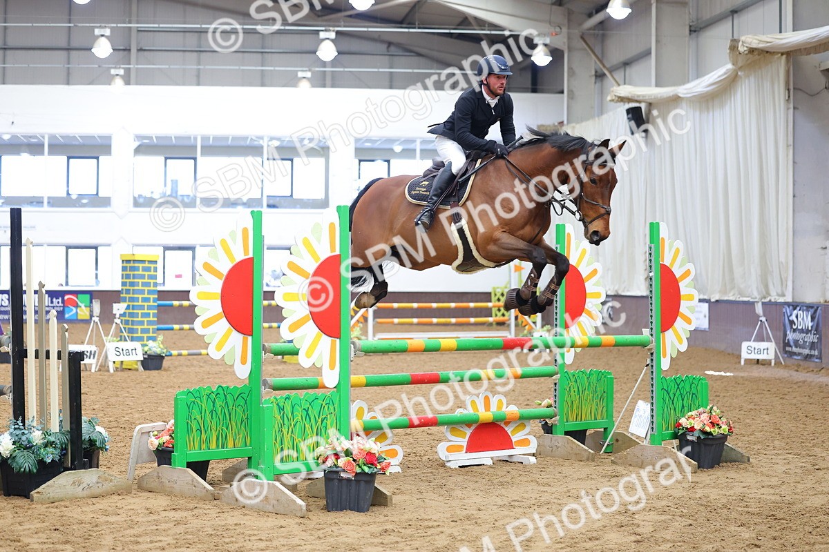 SBM_002944 - Class 8 - Senior Newcomers - 1.10m