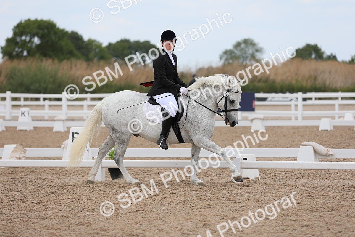 SBM_05665 - Class 32 Novice 1