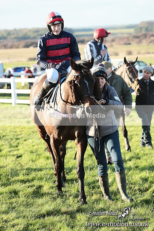 PtP 301125  0809 - Hursley Hambledon Point-to-Point Larkhill Racecourse 30/12/2025