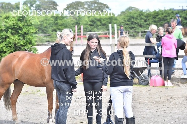 BPP_4310 - CLASS 18 SUN Stepping Stones 128/ 138cms Handicap