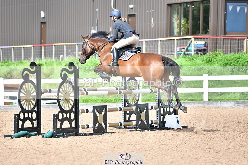 230819A-160521-01113 - Cls 33 1.05m Amateur Qualifier