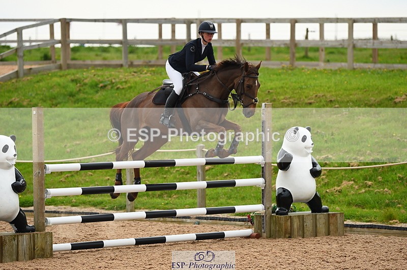 230504A-093018-00371 - Cls 8 Snr Foxhunter