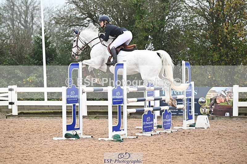 241102A-124911-04645 - SAT Cls 15 Foxhunter and 1.20m Open