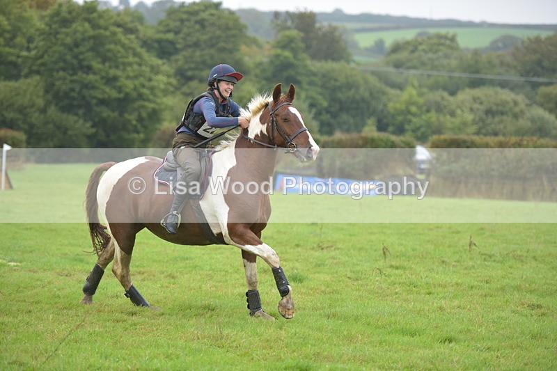 RAY_9742 - Class 2: 70cm: Corner