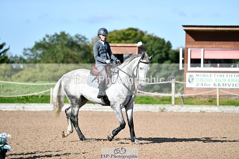 240914A-094735-06203 - Cls 13-S Snr 1.05m & 1.10m Open