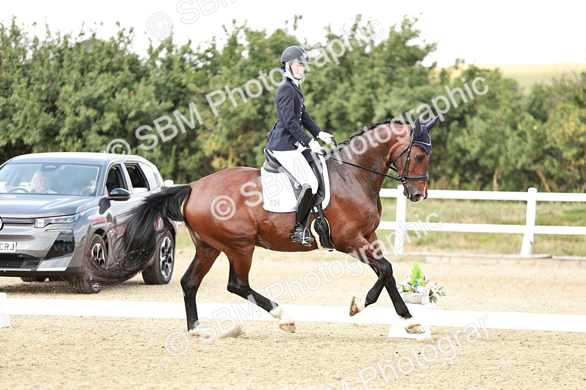 SBM_004268 - Class 7 - Advanced Medium 6 Gold - 14.52-16.00