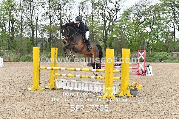 BPP_7705 - CLASS 14 SAT Senior BritiNovice/ 90cm Open