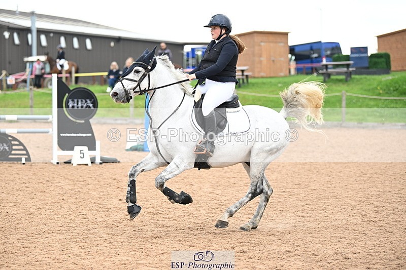 240907A-140615-02250 - Cls 4 Pony Big Team 95cm & 1.05m