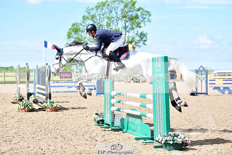 240525A-102902-05235 - Cls 23 Discovery and 1m Open