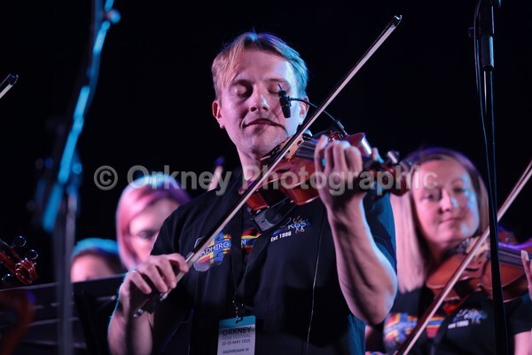  - Hadhirgaan: 30 Years Young