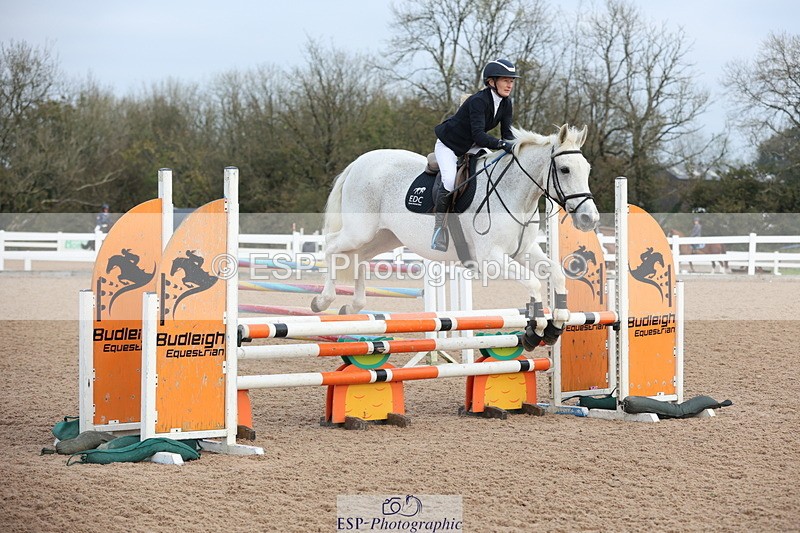 241101A-084408-00374 - FRI Cls 2 British Novice and 90cm Open