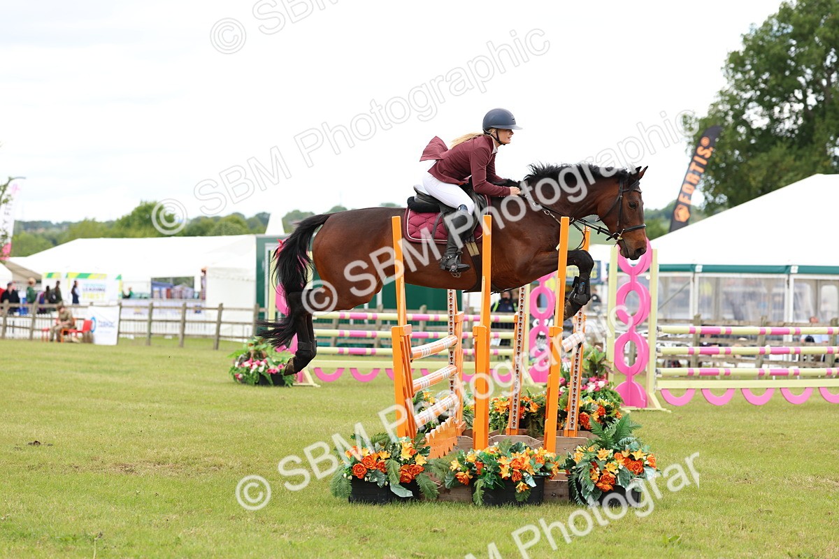 SBM_13767 - Class 206 - Senior Newcomers - 1.10m Open