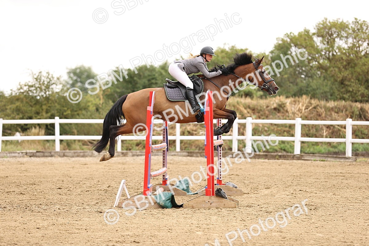 SBM_026335 - Class 12 - Amateur Championship Qualifier 1.05m