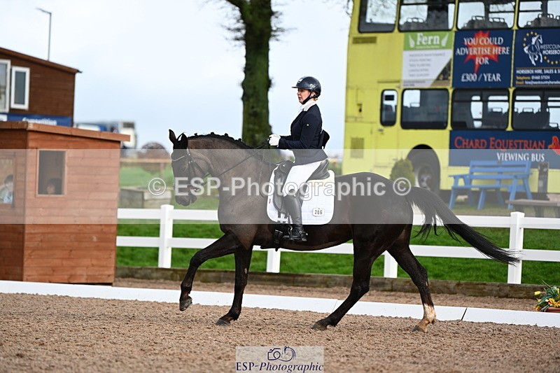 240218A-123418-07282 - 206-Sian.Axten-MSJ.Gabriella