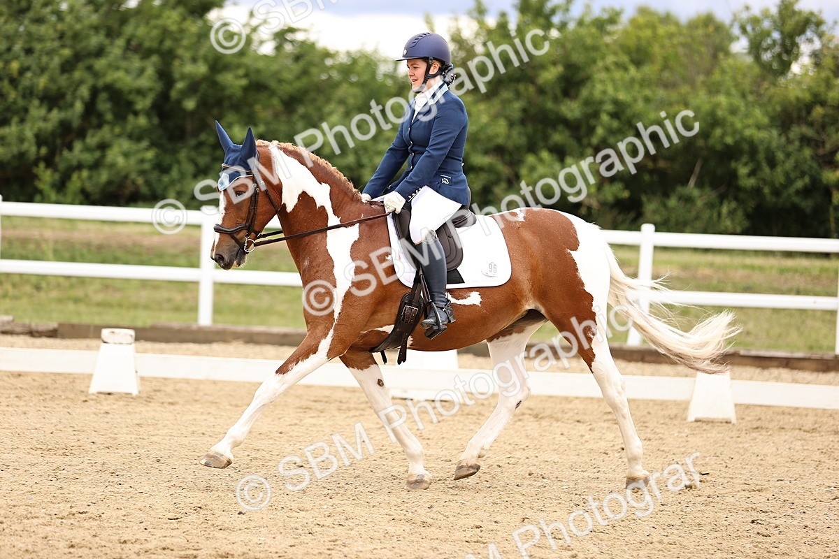 SBM_002838 - Class 2 - Novice 4 - 12.00-13.10