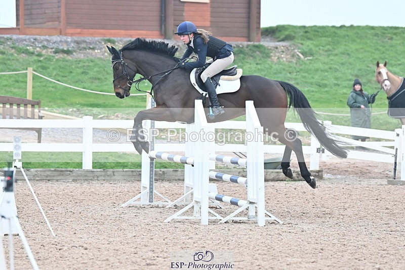 240113A-093216-01489 - Cls 9 British Novice and 90cm Open