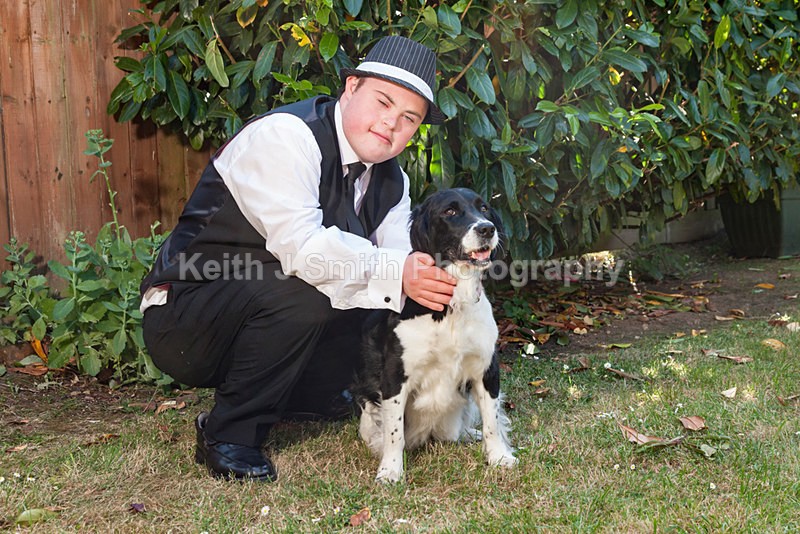 8SKJ7656 - Marianne and Chris