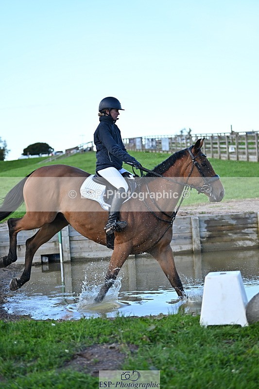 240912A-172443-02718 - Cls 7 Snr 90cm Open Speed Derby