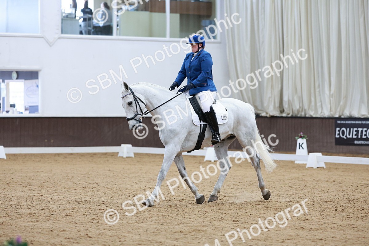 SBM_008167 - Class 6b - Novice 6 - 9.28-10.41