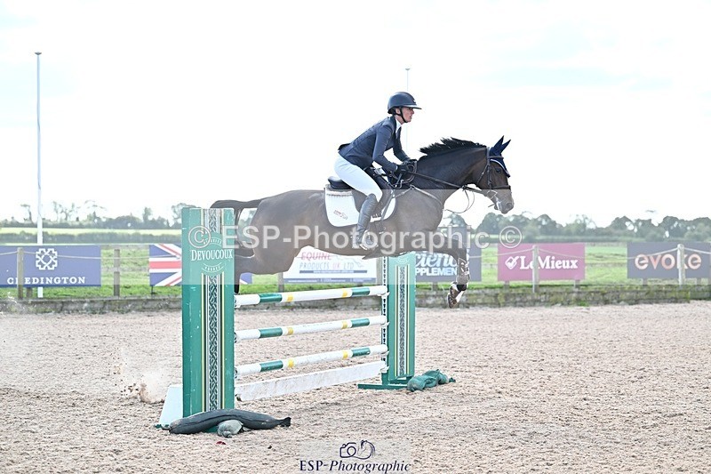 250924-130839-00352 - Cls 4 Newcomers and 1.10m Open